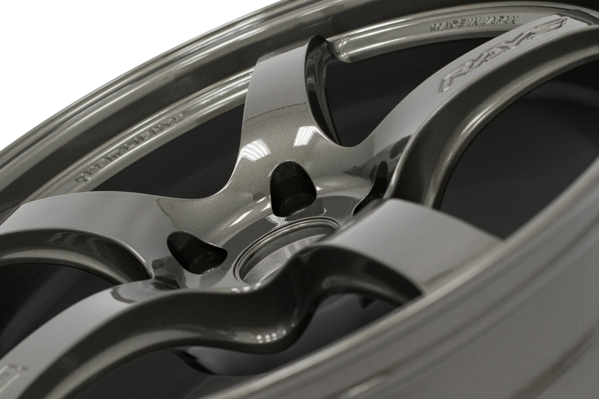 GRAWGCRX38DHGP Rays Gram Lights 57CR HS Gunmetallic 18x9.5 +38 - 2013+ FT86 / 2014+ Forester-simple,