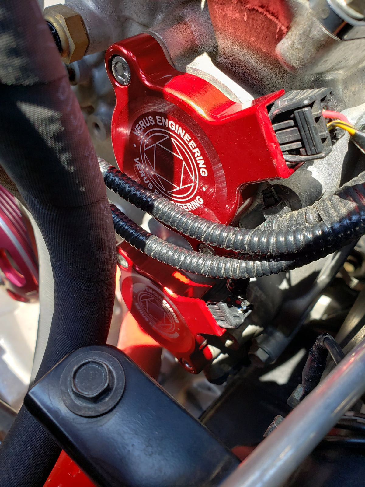VERA0013A-RED FT-86 SpeedFactory Cam Solenoid Covers - 2013+ FT86-Red,