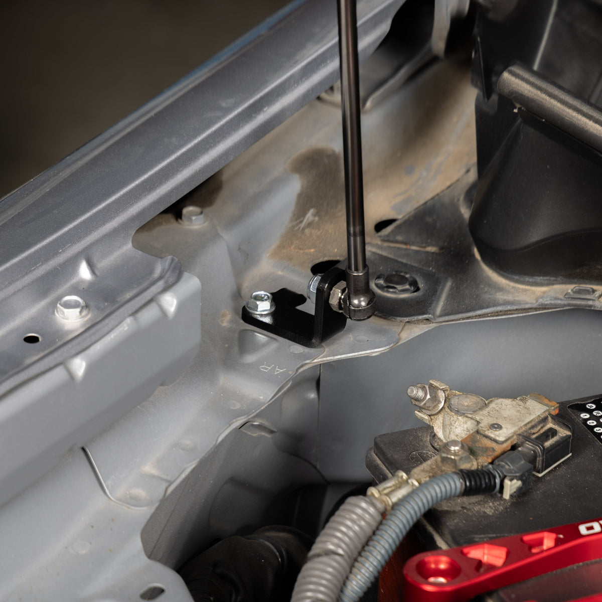 OVERTAKE Hi-Lift Hood Strut Kit - Subaru 2013-2020 BRZ / Toyota 2013-2021 FRS / GT86