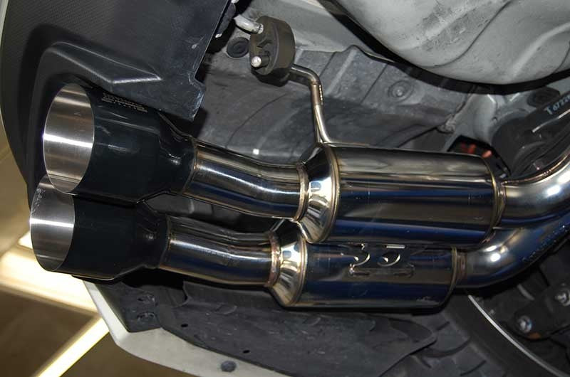 INVHS15STIGM4SB Invidia Gemini (R400) Quad Tip Exhaust - 2015+ WRX / 2015+ STI-Black,