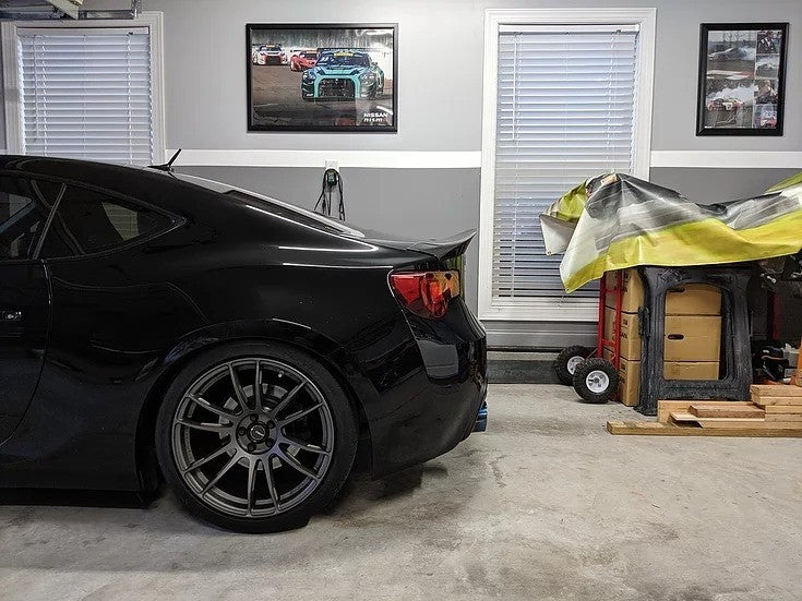VERA0176A Verus Carbon Fiber Duck Bill Spoiler - 2013+ FT86,